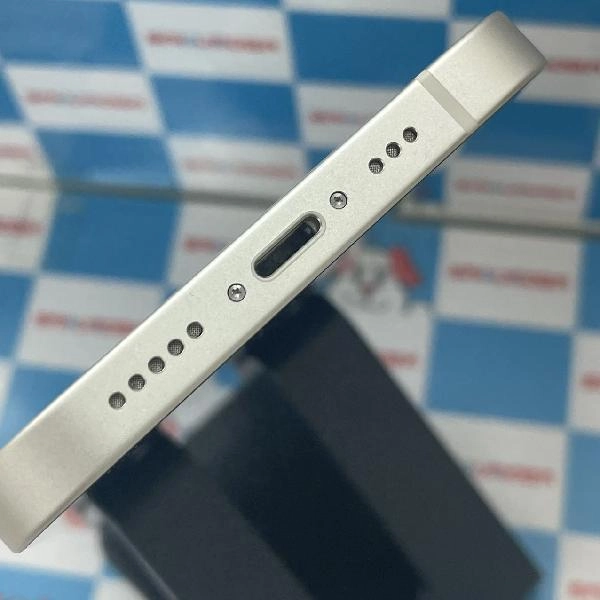 iPhone13 Apple版SIMフリー 256GB MLNJ3J/A A2631 新品同様