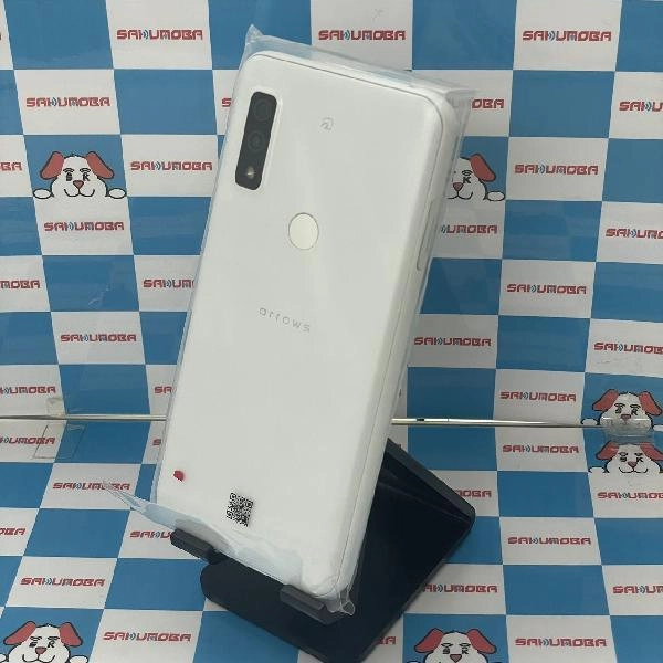 arrows We FCG01 au 64GB 交換未使用品