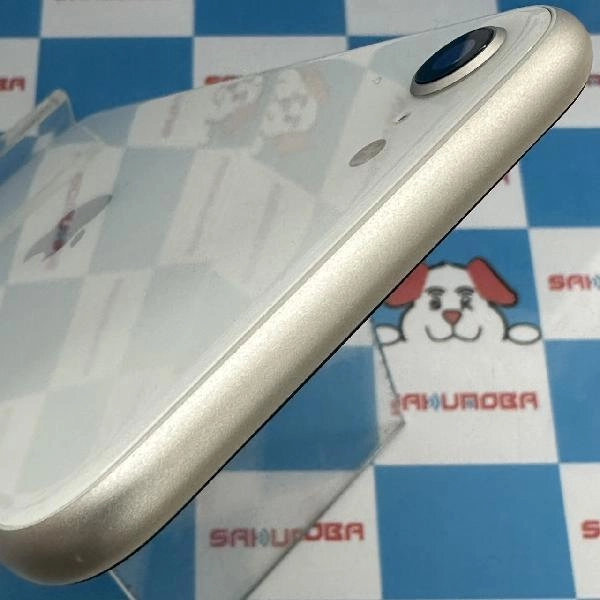iPhoneSE 第3世代 SoftBank版SIMフリー 64GB MMYD3J/A A2782 新品同様品