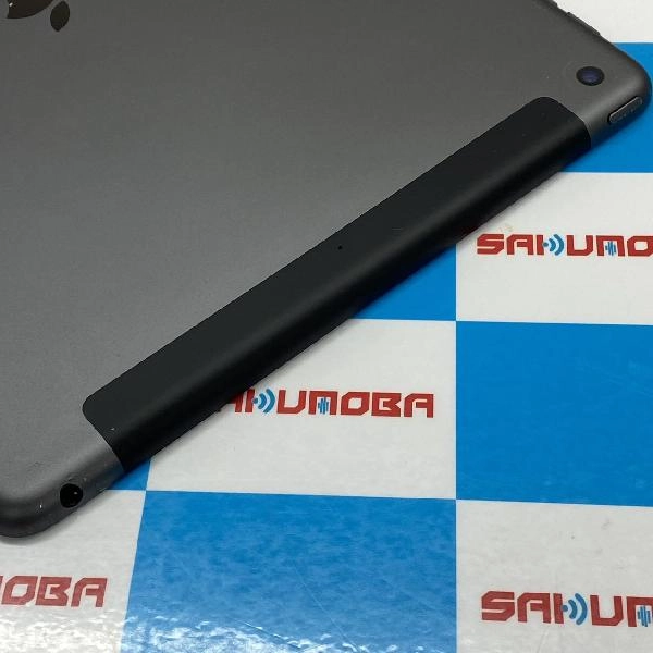 iPad 第9世代 au版SIMフリー 64GB MK473J/A A2604 訳あり品