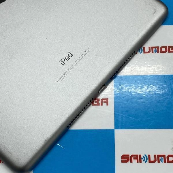 iPad 第6世代 au版SIMフリー 32GB MR6N2J/A A1954