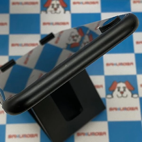 iPhoneXR au版SIMフリー 64GB MT002J/A A2106 極美品