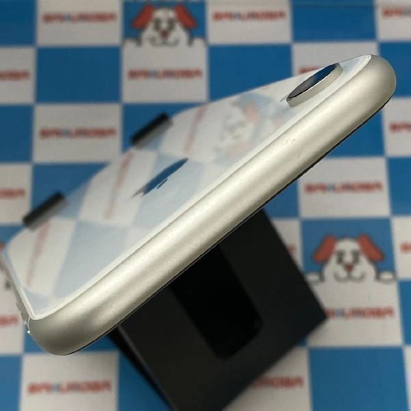 iPhoneXR au版SIMフリー 64GB MT032J/A A2106 美品