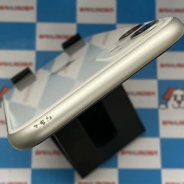 iPhone11 au版SIMフリー 64GB MWLU2J/A A2221 ホワイト
