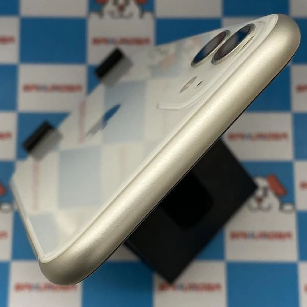 iPhone11 docomo版SIMフリー 128GB MWM22J/A A2221 極美品 ホワイト