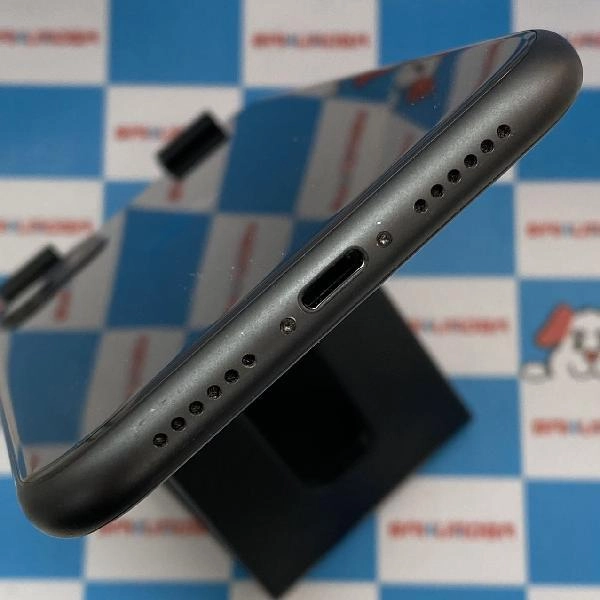 iPhone11 Apple版SIMフリー 128GB MWM22J/A A2221 美品 ブラック