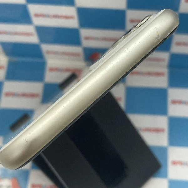 iPhone11 SoftBank版SIMフリー 128GB MWM22J/A A2221 ホワイト
