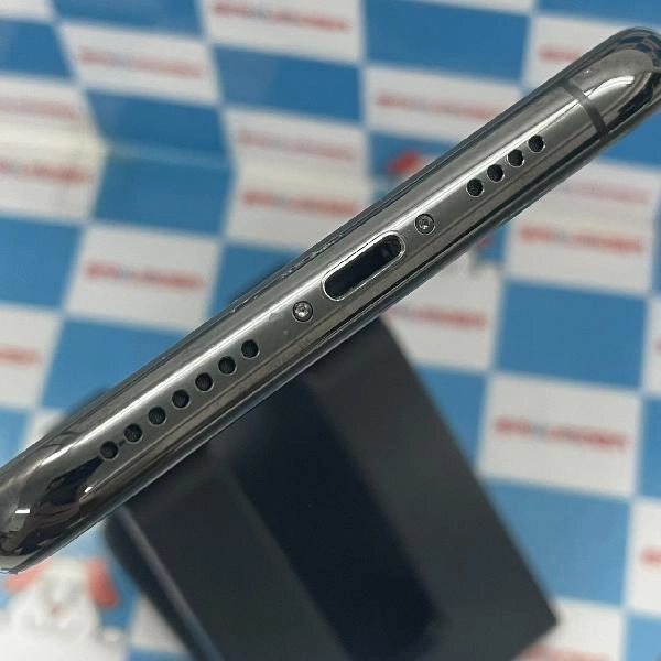iPhone11 Pro Max au版SIMフリー 256GB MWHJ2J/A A2218 スペースグレイ