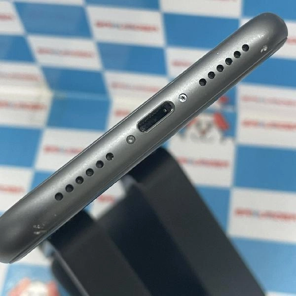 iPhone11 au版SIMフリー 256GB MWM72J/A A2221 ブラック