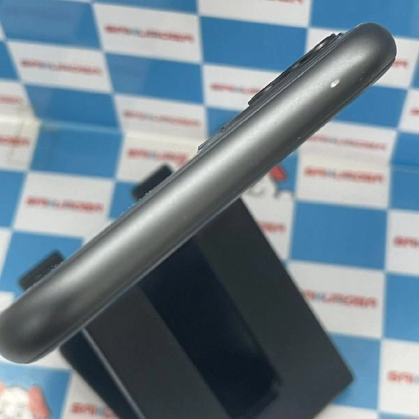 iPhone11 au版SIMフリー 256GB MWM72J/A A2221 ブラック