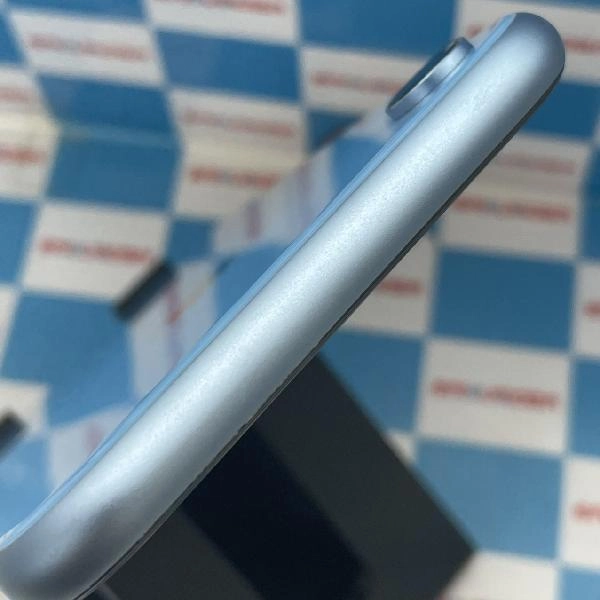 iPhoneXR SoftBank版SIMフリー 128GB MT0U2J/A A2106 ジャンク品