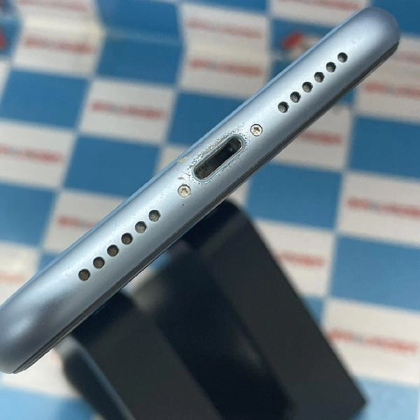 iPhoneXR SoftBank版SIMフリー 128GB MT0U2J/A A2106 ジャンク品