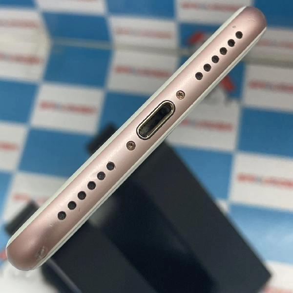 iPhone7 SoftBank版SIMフリー 128GB MNCN2 J/A A1779 ジャンク品 ローズゴールド
