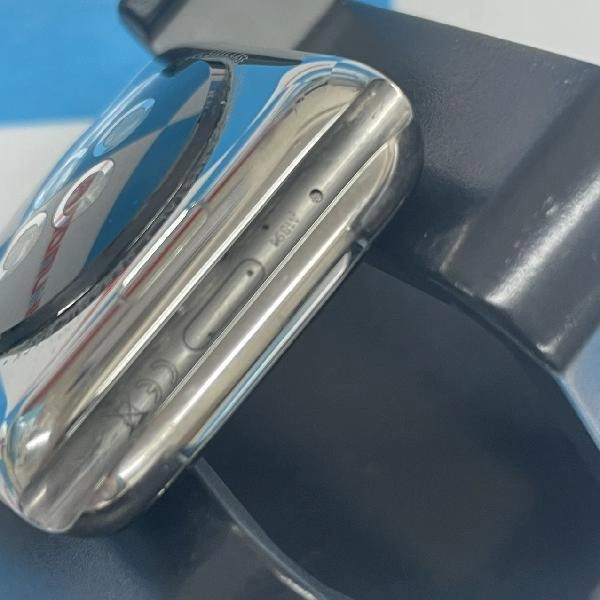 Apple Watch Series 3 GPS + Cellularモデル  MR1U2J/A A1891