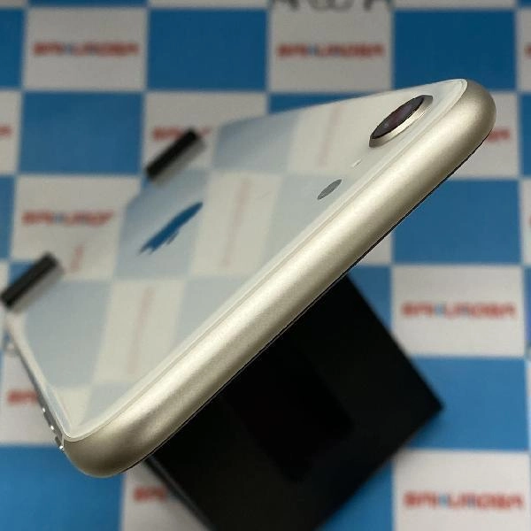 iPhoneSE 第3世代 Apple版SIMフリー 64GB MMYD3J/AA2782