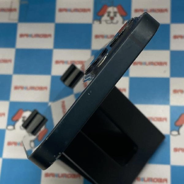 iPhone13 docomo版SIMフリー 128GB MLNC3J/A A2631