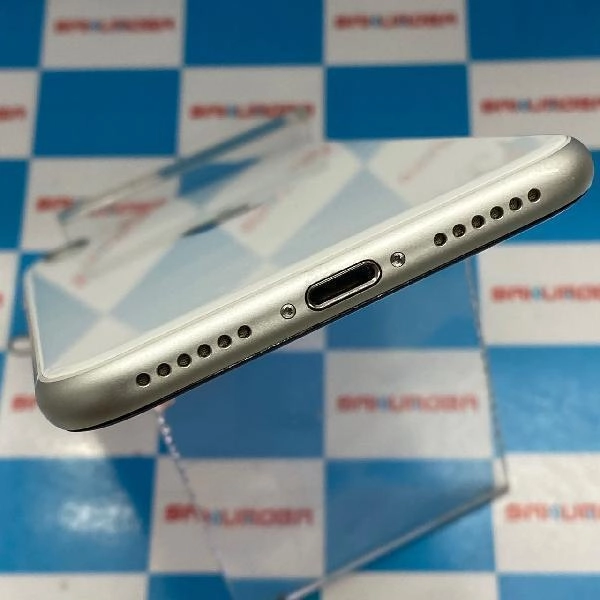 iPhoneSE 第2世代 docomo版SIMフリー 64GB NX9T2J/A A2296 ホワイト