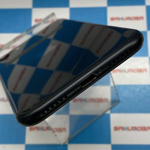 iPhoneSE 第2世代 docomo版SIMフリー 128GB MXD02J/A A2296 美品 ブラック