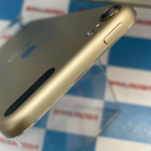 iPod touch 第7世代 32GB MVHT2J/A 新品同様 ゴールド