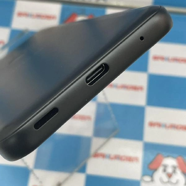 arrows We FCG01 au 64GB 極美品