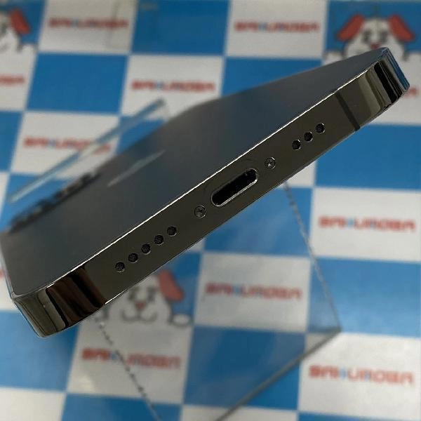 iPhone12 Pro docomo版SIMフリー 256GB MGM93J/AA2406 美品 グラファイト