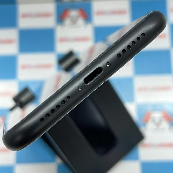 iPhoneXR docomo版SIMフリー 128GB NT0G2J/A A2106 極美品