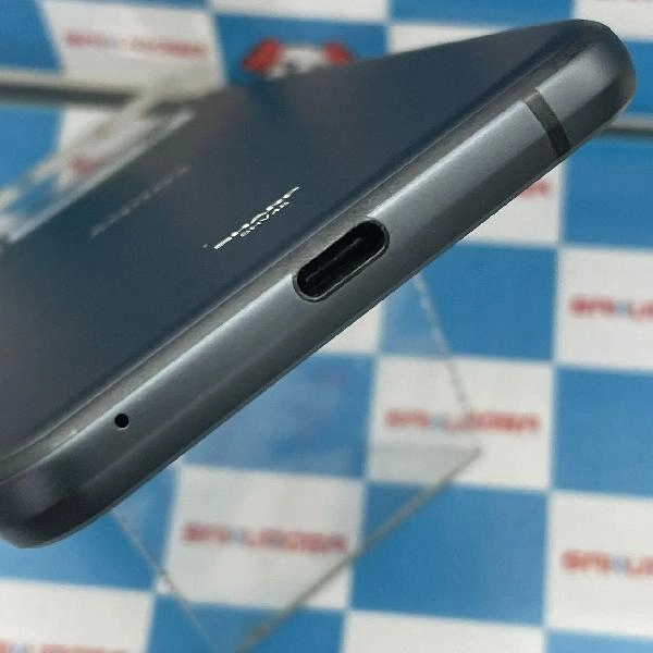 AQUOS sense3 basic SHV48 au 64GB 極美品