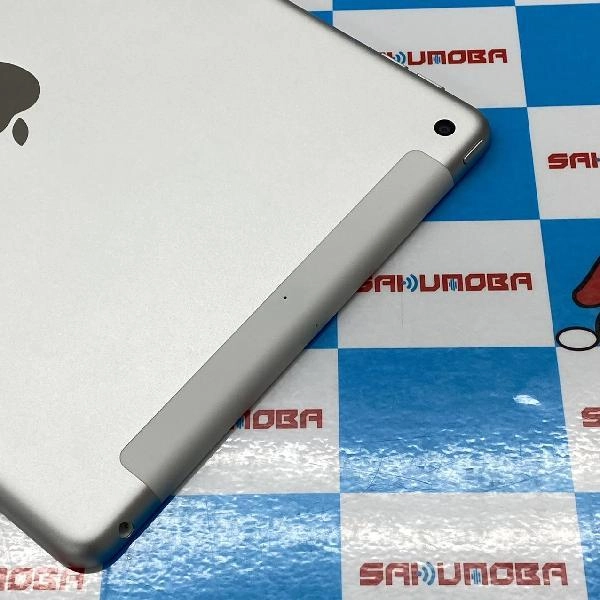 iPad 第7世代 docomo版SIMフリー 32GB MW6C2J/A A2198 美品