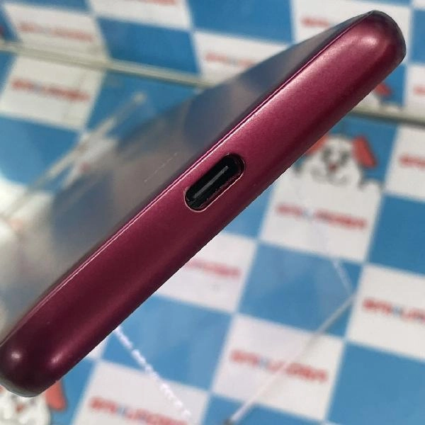 BASIO4 KYV47 au 32GB 美品