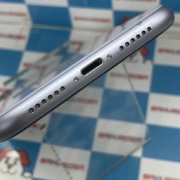iPhone11 au版SIMフリー 128GB MWM52J/A A2221 極美品 パープル