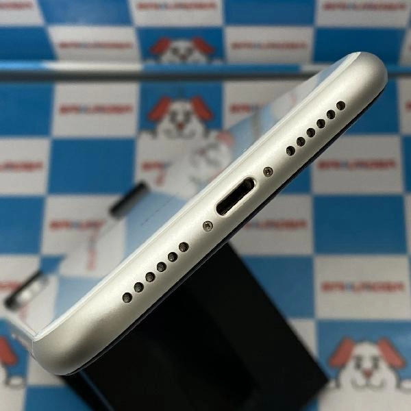 iPhoneXR Apple版SIMフリー 64GB NT032J/A A2106 極美品