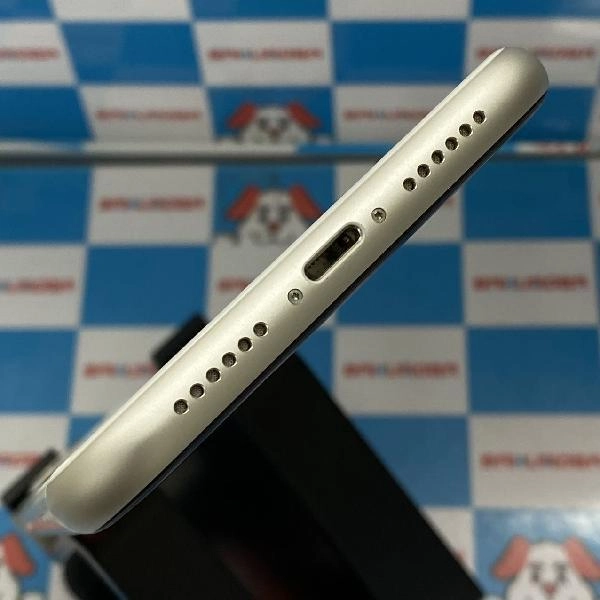 iPhone11 Apple版SIMフリー 64GB MWLU2J/A A2221 極美品 ホワイト