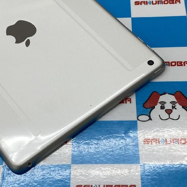 iPad 第8世代 Wi-Fiモデル 32GB NYLA2J/A A2270 交換未使用品