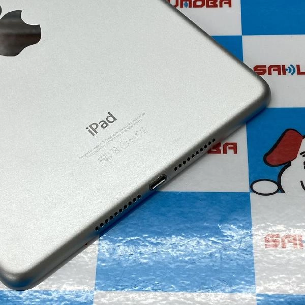 iPad mini 第4世代 Wi-Fiモデル 128GB MK9P2J/A A1538 ジャンク品 シルバー