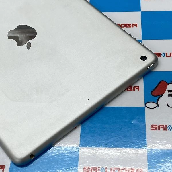 iPad 第6世代 Wi-Fiモデル 128GB MR7K2J/A A1893