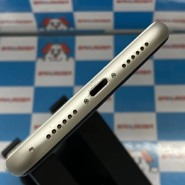 iPhone11 SoftBank版SIMフリー 128GB MWM22J/A A2221 ホワイト