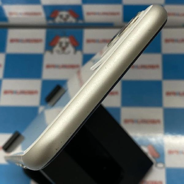 iPhone11 SoftBank版SIMフリー 128GB MWM22J/A A2221 ホワイト