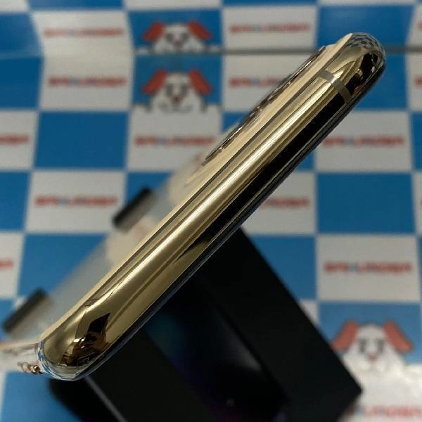 iPhone11 Pro au版SIMフリー 64GB MWC52J/A A2215 極美品