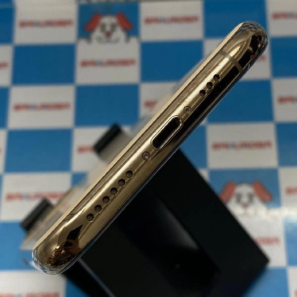 iPhone11 Pro au版SIMフリー 64GB MWC52J/A A2215