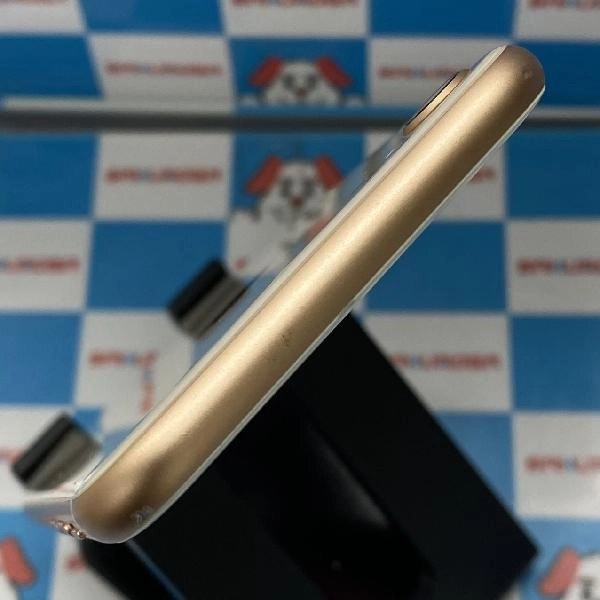 iPhone8 docomo版SIMフリー 64GB MQ7A2J/A A1906 ゴールド