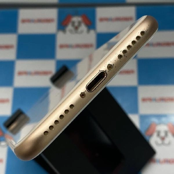 iPhone8 au版SIMフリー 64GB MQ7A2J/A A1906 ゴールド