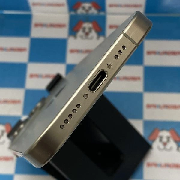 iPhone15 Pro Apple版SIMフリー 256GB MTUF3J/A A3101 新品同様 No 商品カラー