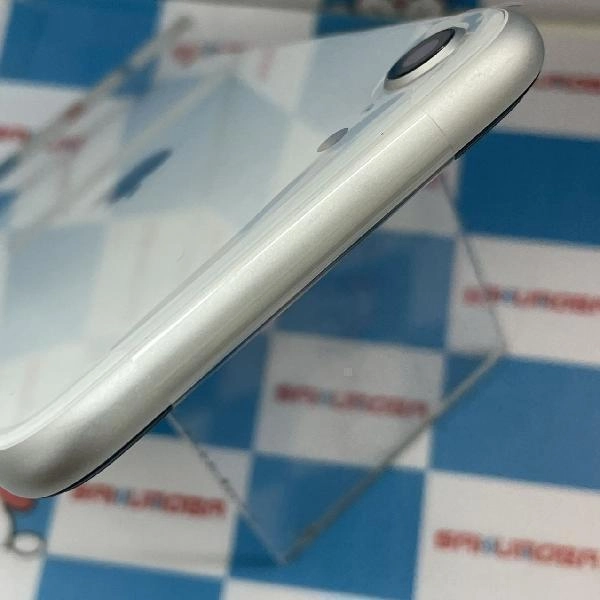 iPhoneSE 第2世代 SoftBank版SIMフリー 64GB MHGQ3J/A A2296 新品同様品 ホワイト