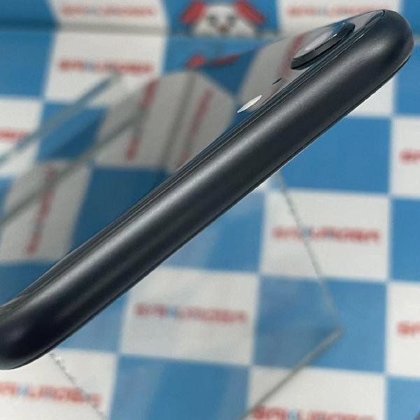 iPhoneSE 第2世代 SoftBank版SIMフリー 64GB MHGP3J/A A2296 新品同様品 ブラック