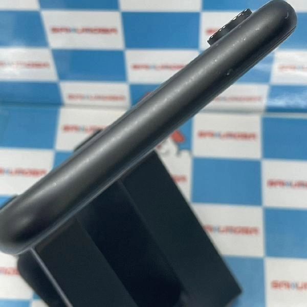 iPhoneXR au版SIMフリー 64GB MT002J/A A2106