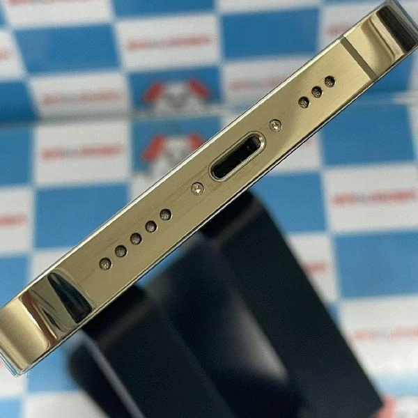 iPhone13 Pro au版SIMフリー 128GB MLUH3J/A A2636 極美品