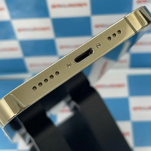 iPhone13 Pro au版SIMフリー 256GB MLUQ3J/A A2636