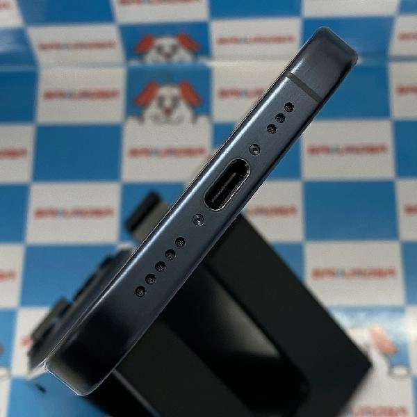 iPhone15 Pro au版SIMフリー 256GB MTUG3J/A A3101 新品同様 No 商品カラー