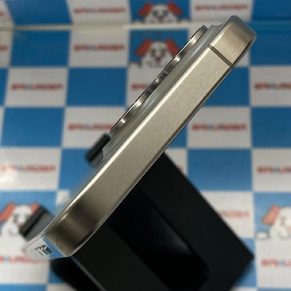 iPhone15 Pro Apple版SIMフリー 512GB MTUK3J/A A3101 新品同様 No 商品カラー