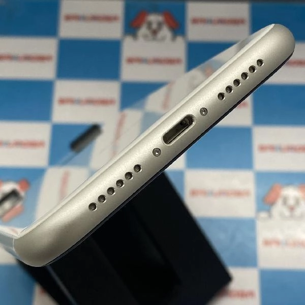 iPhoneXR docomo版SIMフリー 128GB MT0J2J/A A2106